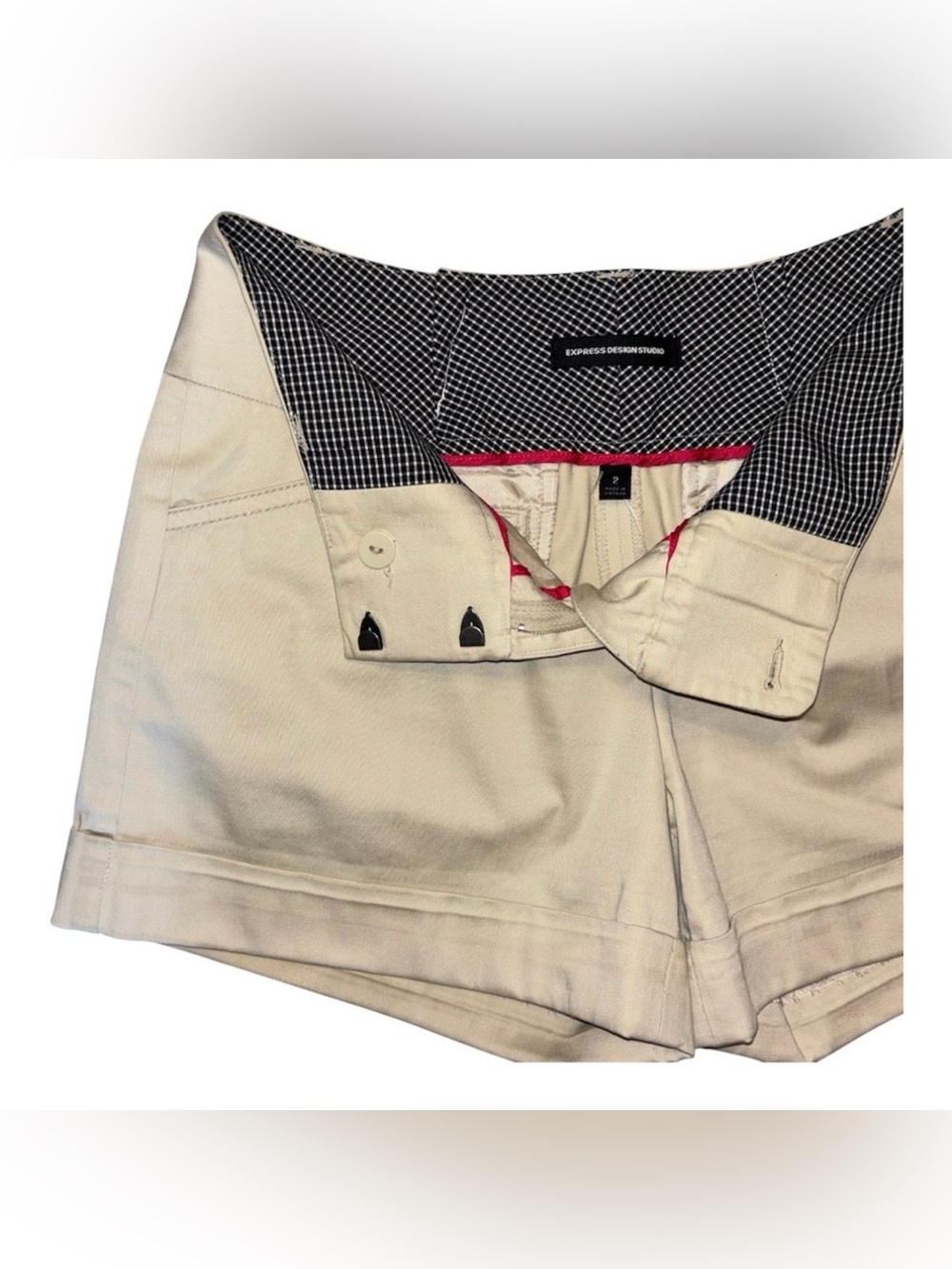 Express Design Studio Shorts - Picture 3 of 6